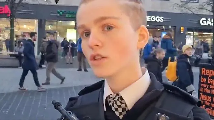 UK Police Question Christian Street Preacher Over Bible Passage Complaint